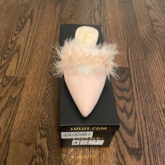 NEW!! Fazana blush flat from Lulu’s - Picture 2 of 5